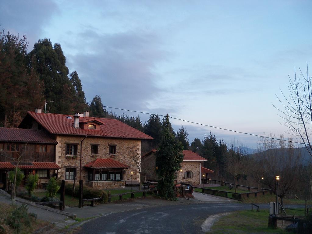 Agroturismo Iturbe Axpe de Busturia Exteriér fotografie